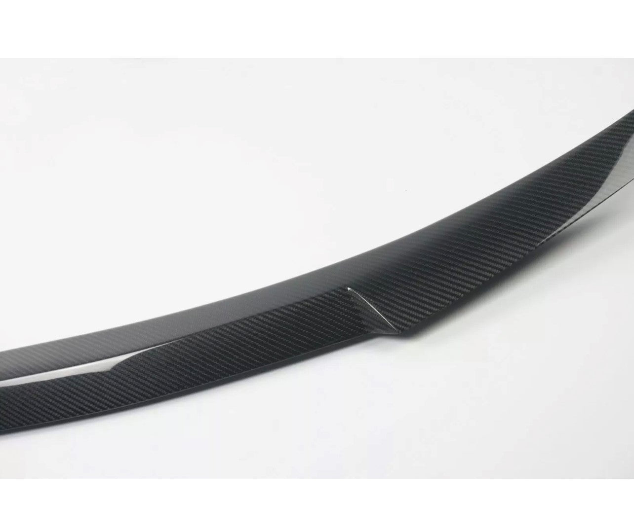 BMW 2 Series F22 F23 F87 - V Style Rear Boot Spoiler Carbon Look